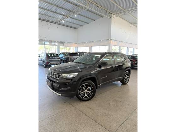 JEEP COMPASS 1.3 T270 TURBO FLEX LONGITUDE AT6 JEEP COMPASS 1.3 T270 TURBO FLEX LONGITUDE AT6